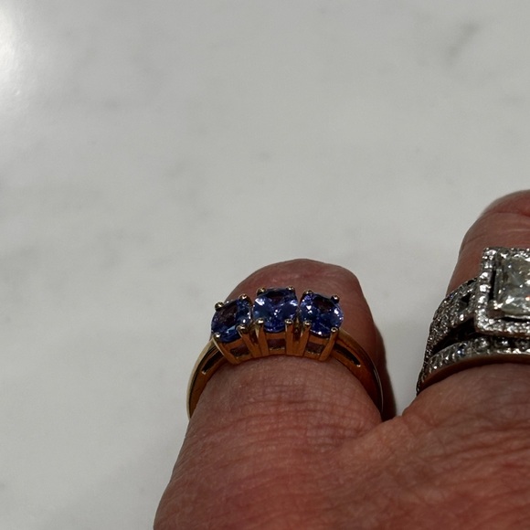 Tanzanite Ring-3 Oval Stones - Picture 4 of 5